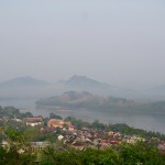 Blick vom Phu Si über Luang Prabang auf den Mekong